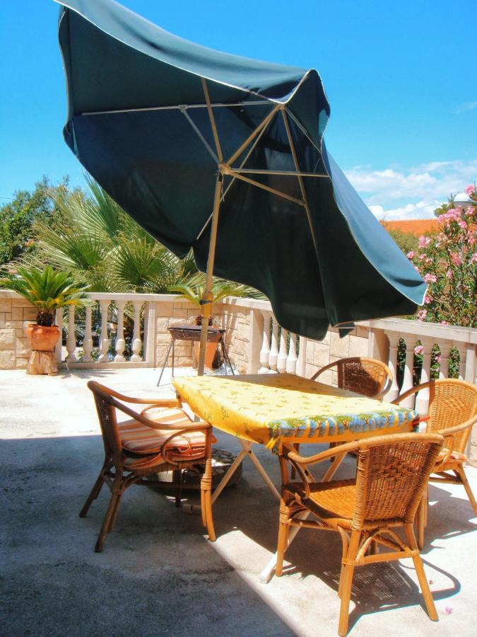 Apartmani Bepina Supetar Extérieur photo