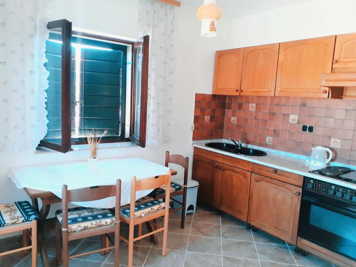 Apartmani Bepina Supetar Extérieur photo